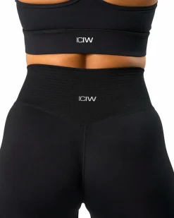 define seamless v-shape tights