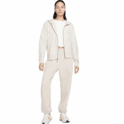 nike sportswear gym vintage women's