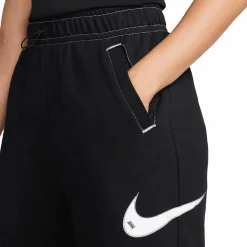 nike sportswear swoosh women's ball